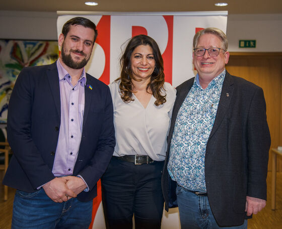 Mario Caraggiu (von links), Derya Türk-Nachbaur und Mirko Witkowski. Foto: Melina Krämer