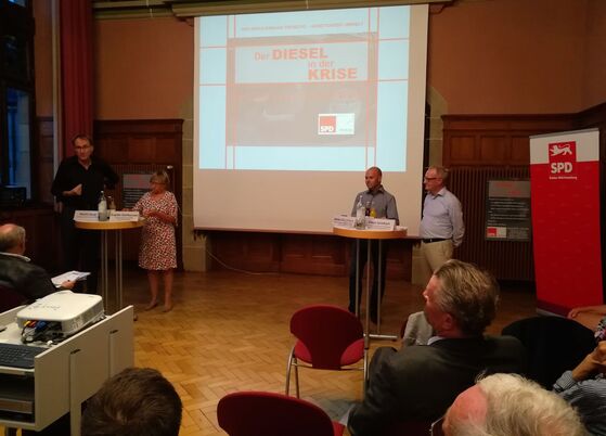 Von links nach rechts: Prof. Dr. Martin Haag, Dr. Brigitte Dahlbender, Stefan Schillinger, Klaus Lernhart