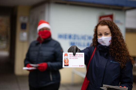 Landtagsabgeordnete Gabi Rolland (links) und Fraktionsvorsitzende Julia Söhne (rechts)